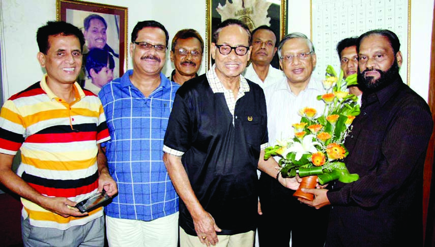 Former Chairman of Barguna Zila Parishad and former MP Zafrul Hasan Farhad joined Jatiya Party by giving bouquet to its Chairman Hussain Muhammad Ershad at the latter's Banani office in the city on Tuesday.