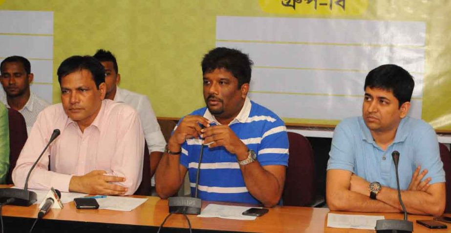 Director of Epyllion Group Md Zunaid Abu Saleh Musa addressing a press conference at the conference room of Bangladesh Football Federation House on Wednesday.