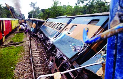 Four compartments of Bijoy Express Train derailed after colliding with a covered van at a level crossing in Ctg's Sitakunda on Tuesday morning killing one people.