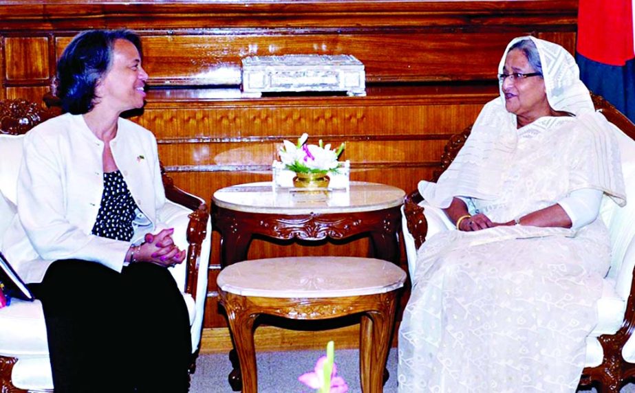 US Ambassador Mercia Stephens Bloom Bernicat called on Prime Minister Sheikh Hasina at her office on Wednesday.