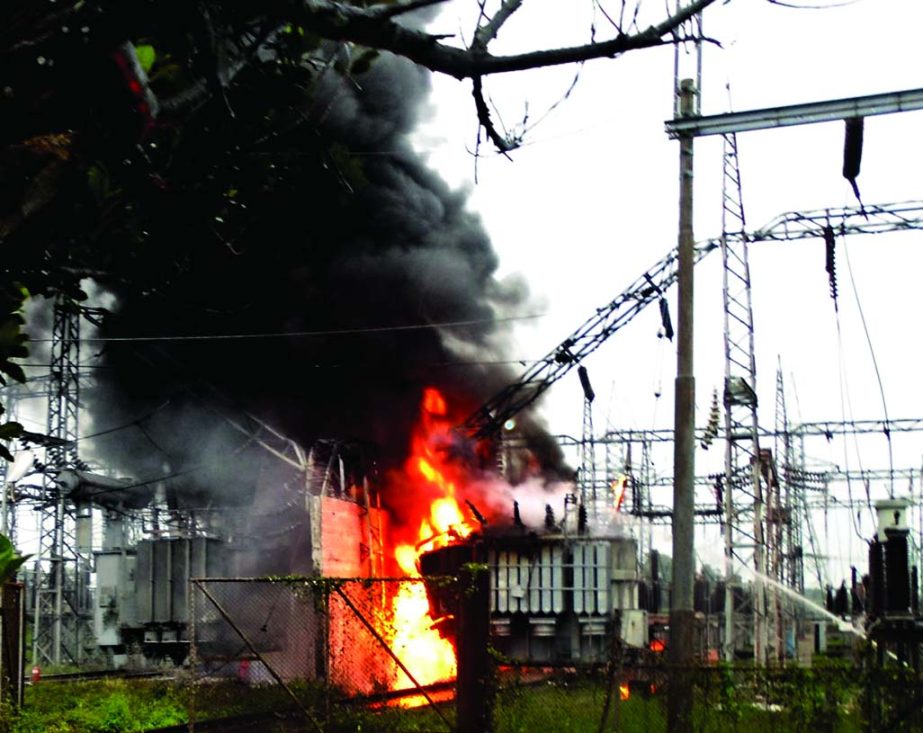 A devastating fire broke out at Shikalbaha Power House from the short circuit fire fighters trying to douse the flame on Sunday.