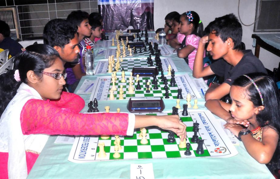 A scene from the 4th round games of the 34th National Sub-Junior Chess Championship at the Bangladesh Chess Federation hall-room on Tuesday.