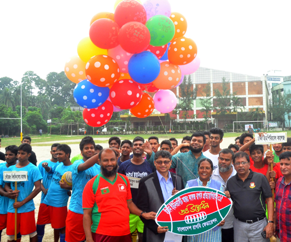National Sports Award Winner and former captain of Bangladesh National Cricket team Raqibul Hasan inaugurating the Eastern University Inter-College Rugby Competition by releasing the balloons as the chief guest at the Paltan Maidan on Thursday.