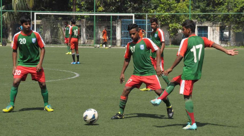 Players of Bangladesh Under-16 National Football team during their practice session at the BFF Artificial Turf on Saturday.