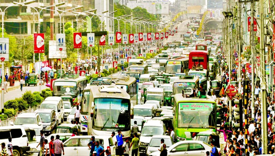 City's Mohakhali area witnessed massive traffic snarls as thousands of private university students took to the streets on Sunday demanding withdrawal of VAT on tuition fee.
