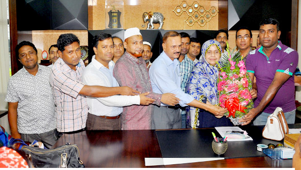 Acting CCC Mayor Ms Jobaira Nargis was greeted by the contractors at her office yesterday.