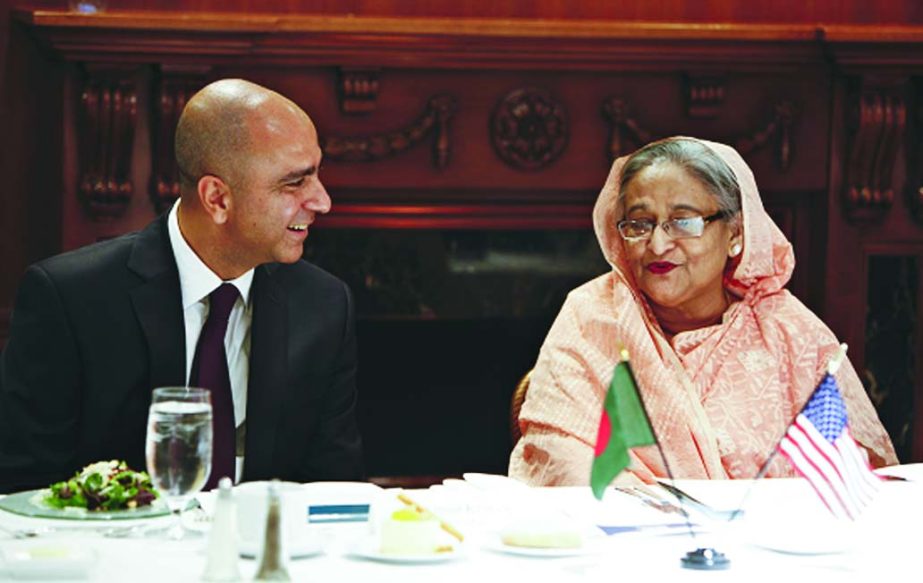Samish Kumar, CEO of Transpay, a leading provider of B2BB2P cross-border payments solutions met with Sheikh Hasina, Prime Minister of Bangladesh to discuss the role of the growing digital economy in Bangladesh at New York's Waldorf-Astoria Hotel recentl