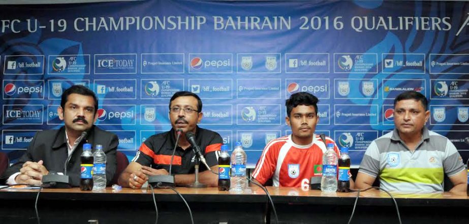 Bangladesh Under-19 football team head coach AKM Saiful Bari Titu (2nd from left) addressing a press conference at the Bangladesh Football Federation conference room on Thursday.
