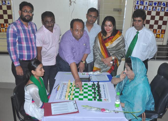 Secretary of National Sports Council Ashoke Kumar Biswas inaugurating 35th National Women's Chess Championship-2015 at Bangladesh Chess Federation hall-room on Thursday.