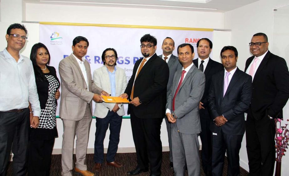 Nazeem A Choudhury, Head of Consumer Banking of Eastern Bank Limited (EBL) and Mahtab Uddin, Chief Operating Officer of Real estate Division of Rangs Properties Limited (RPL) sign an agreement in the city recently. Under the agreement, EBL will provide up