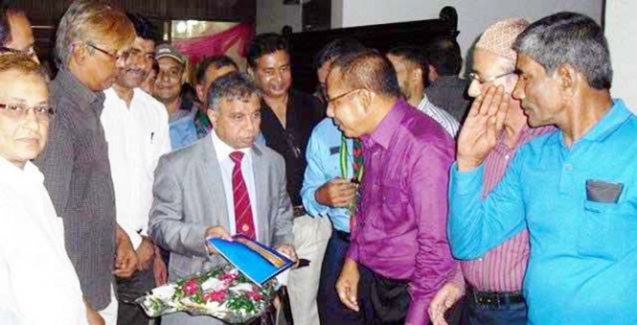 Members of Boalkhali -Kalurghat Bridge Implementation Parishad,Chittagong handed over a memorandum to the Principal Secretary to Prime Minister office Abul Kalam Azad demanding construction of 3rd Karnaphuli bridge in Boalkhali-Kalurghat point on Saturda