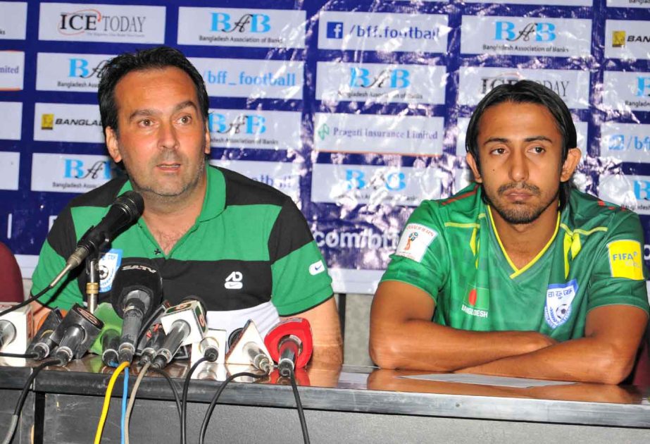 Head Coach of Bangladesh National Football team Fabio Lopez speaking at a press conference at the conference room of BFF House on Thursday.