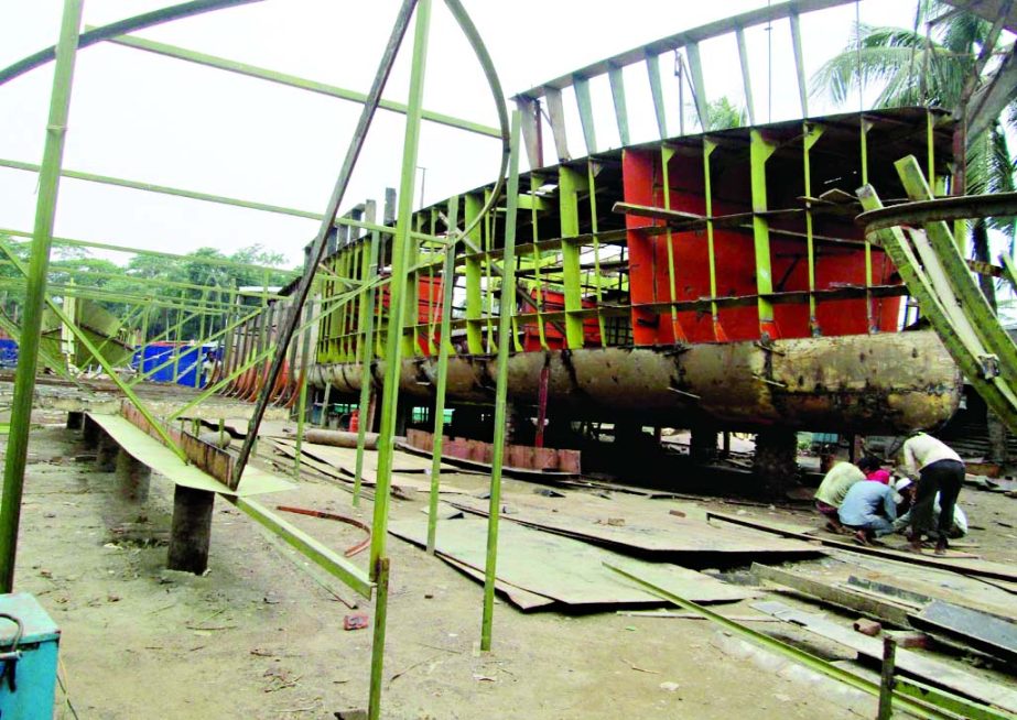 PIROJPUR: Construction of a big ship is going on at a dockyard at Borchakathi village of Nesarabad Upazila.