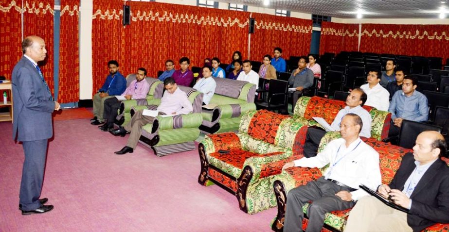 A weeklong training workshop on Flood Risk Assessemnt and Management was held at CUET campus arranged by Chittagong University of Engineering & Technology on Thursday.