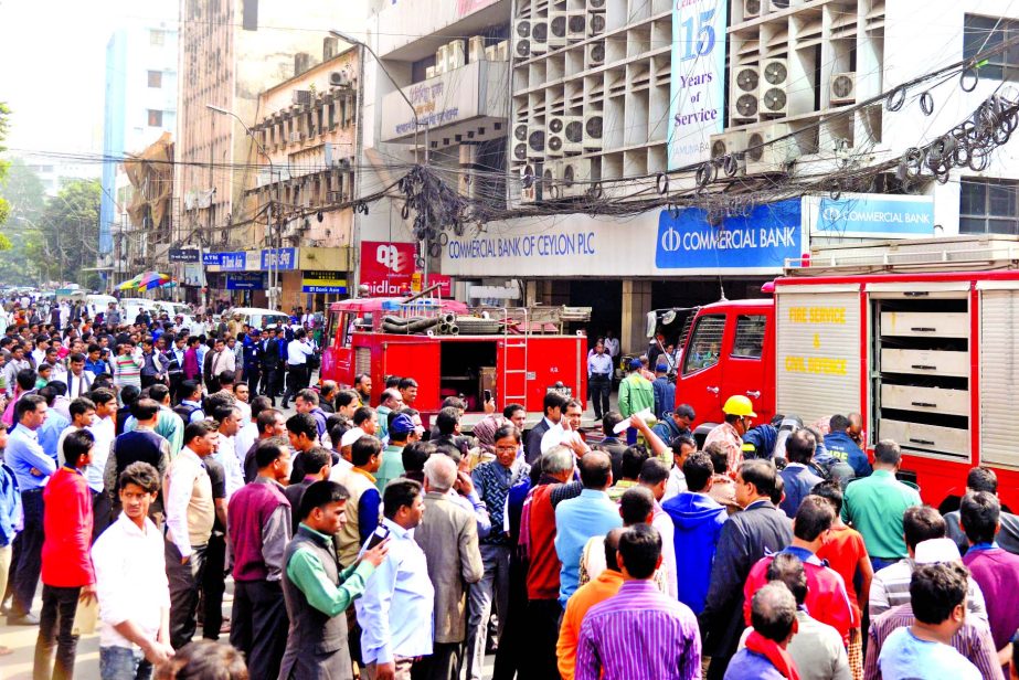 A panic stricken doctor died due to heart failure while he was trying to come out of Hadi Mansion in the city's Motijheel area after overhead electric wire in the area caught fire on Monday.