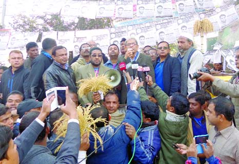 DINAJPUR: Mirza Fakhrul Islam Alamgir, Acting Secretary General, BNP speaking at a road side meeting for Amirul Bahar, Mayor candidate from Birganj Pourashava as Chief Guest yesterday.