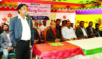 SYLHET: Dewan Toufique Mojid Layek, Managing Editor , The Daily Sylheter Dak speaking at a blankets distributing programme as Chief Guest organised by Moulvibazar Samity recently.