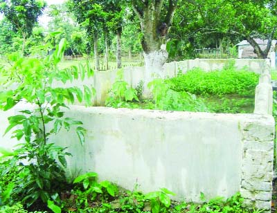 JHENAIDAH: A view of mass graves of 27 heroic sons at Kamanna under Sailkupa Upazila in Jhenaidah .
