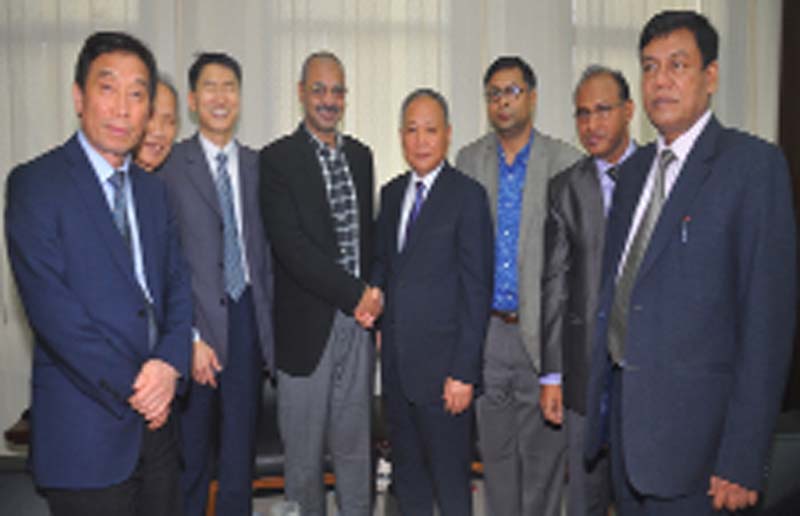 Members of Jinwoo Co. Ltd, a Korean company greeting CCC Mayor A J M Nasir Uddin during their visit to Chittagong yesterday.