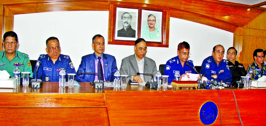 AKM Shahidul Huq, Inspector General of Police speaking at a press conference at Police Headquarters on the occasion of Police Week-2016 yesterday.