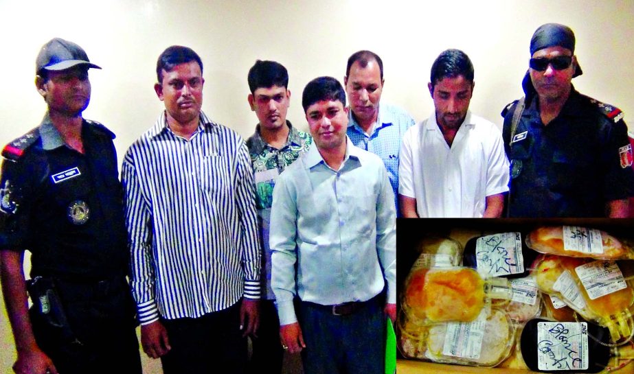 RAB-2 mobile team arrested five unscrupulous persons from New Pathology and Blood Bank at Dhanmondi area for running illegal blood business and fined Taka Six lakh from the organisations involved in the racket on Wednesday.