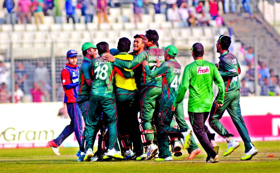 Players of Bangladesh Under-19 Cricket team celebrate after beating Nepal by six-wicket in the first quarter-finals of the ICC U-19 World Cup held on Friday at the Sher-e-Bangla National Cricket Stadium in Mirpur.