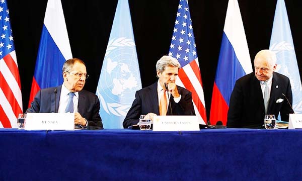 Russian Foreign Minister Sergei Lavrov (L) and U.S. Foreign Secretary John Kerry (2L) attend the International Syria Support Group (ISSG) meeting in Munich, Germany, on Thursday together with members of the Syrian opposition and other officials.