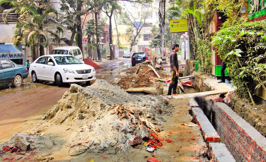 City dwellers are suffering from dusty environment caused by incomplete projects which leave construction materials on the roadside under the open sky. It is alleged that lack of cooperation among the utility service providers, including Dhaka Water Suppl