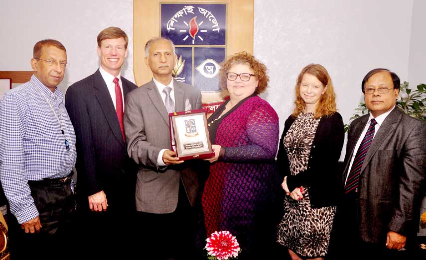 Dhaka University Vice-Chancellor Prof Dr AAMS Arefin Siddique is seen with a three-member delegation led by LaVonn Schlegel, Executive Director of the Institute for International Business of Indiana University, USA at his office on Wednesday.