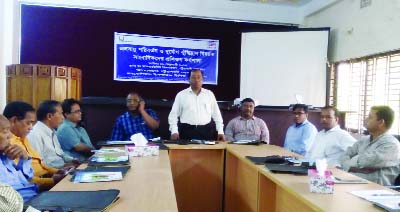 PATUAKHALI: Nazrul Islam, Additional DC(General) speaking at daylong training workshop of journalists on climate change and reducing disaster risk as Chief Guest yesterday.