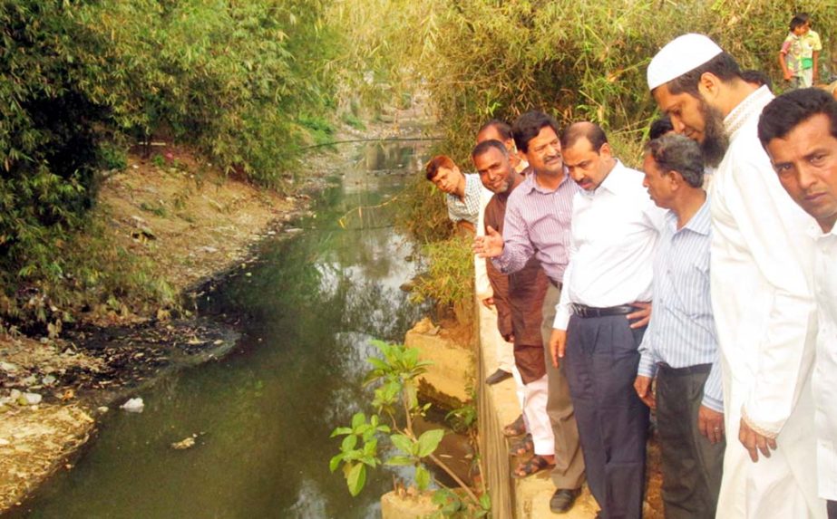 A J M Nasiruddin visiting Khandokia canal digging works at Ward No 2 on Wednesday.