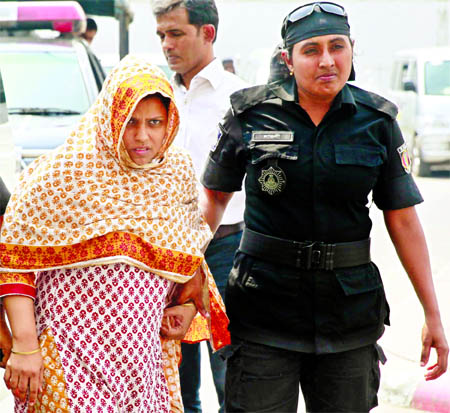 Mother of two Banasree siblings Mahfuza being taken to RAB Headquarters in city confesses to killing them during interrogation on Thursday.