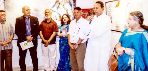 UNB Editor-in-Chief and Cosmos Gallery Chairman Enayetullah Khan and artists Alakesh Ghosh, Afrozaa Jamil Konka and Asif Bahauddin Sikder, Information Minister Hasanul Haque Inu and Director of the Institute of Nutrition & Food Science at Dhaka University
