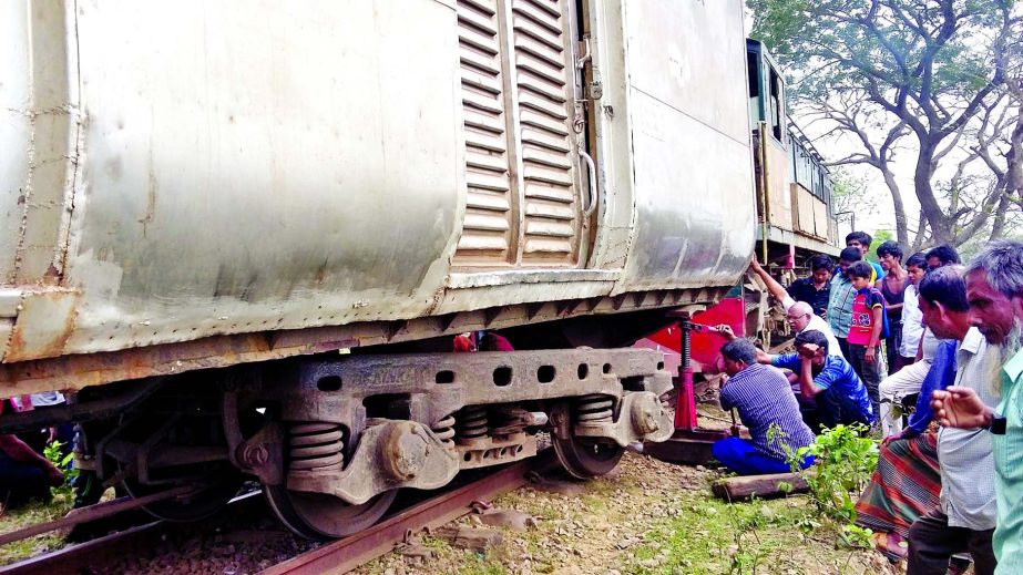Bhairab bound Isha Khan Express derailed at Balashpur Panpara area in Mymensingh on Sunday causing disruption of train communication for several hours.