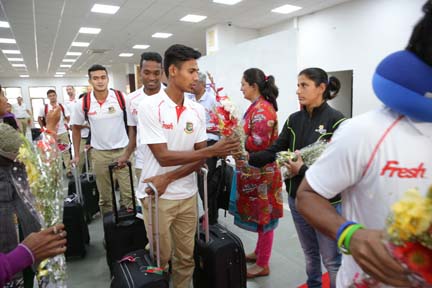 Members of Bangladesh men's cricket team reached India on Monday.