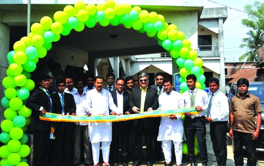 Md Shafiul Azam, Additional Managing Director of Modhumoti Bank Limited inaugurating the launching ceremony of "Modhumoti Digital Banking" at Joydebpur Union Council Office, Shakipur, Tangail recently.