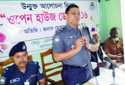 JAMALPUR: Md Shariful Huq, Additional SP, Jamalpur speaking at a dicussion meeting to mark the Open House Day on Thursday.