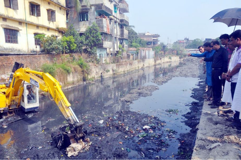 CCC Mayor A JM Nasir Uddin visiting re-excavation work of Chatai Canal in the Port city on Friday.