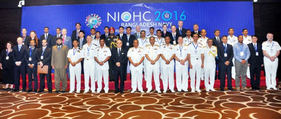 Chief of Bangladesh Navy Vice Admiral Nizamuddin Ahmed posed for a photo session with the participants of the16th North Indian Ocean Hydrographic Commission (NIOHC) conference at Hotel Radisson Blu in Chittagong yesterday.
