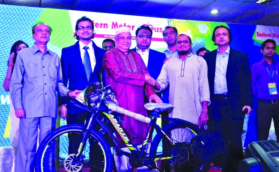 Eastern Meter & Apple Lightings arranges "Dealers Night-2016" in Dhaka recently. Selim Ahmed Bhuiyan,Chairman and Abul Kalam Bhuiuyan, Managing Director of the company were present.