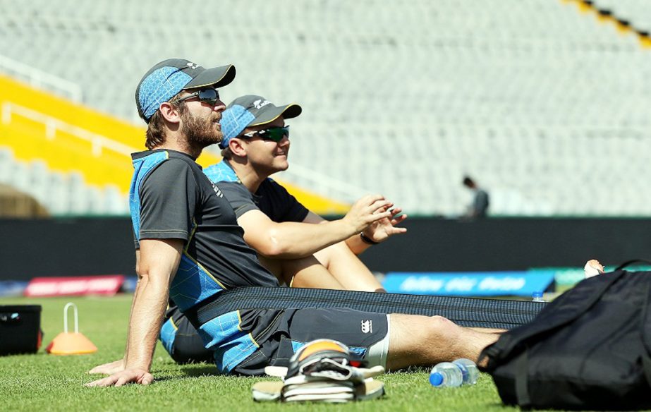 Kane Williamson and Mike Hesson look on during New Zealand practice session at Mohali on Monday.