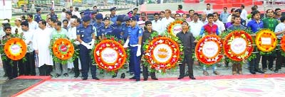 JHENAIDAH : People from all walks of life placing floral wreaths at the central Shaheed Minar in Sailkupa on the Independence Day on Saturday.