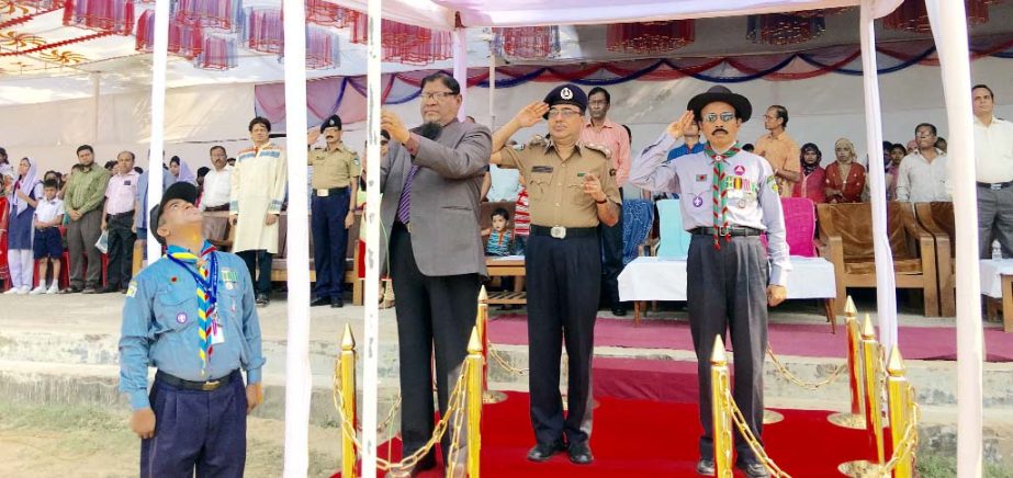 General Manager of Bangladesh Railway (East) Mohd. Moqbul Ahmed hoisting National flag on the occasion of the Independence Day on Saturday.