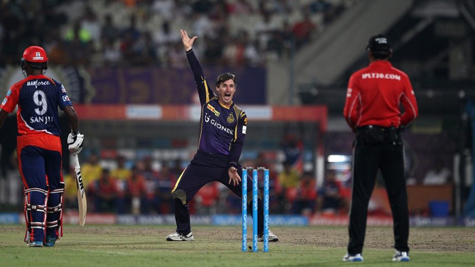 Brad Hogg of Kolkata Knight Riders appeals for the wicket of Pawan Negi of Delhi Daredevils during match 2 of the Vivo Indian Premier League ( IPL ) 2016 between the Kolkata Knight Riders and the Delhi Daredevils held at the Eden Gardens Stadium in Kolka