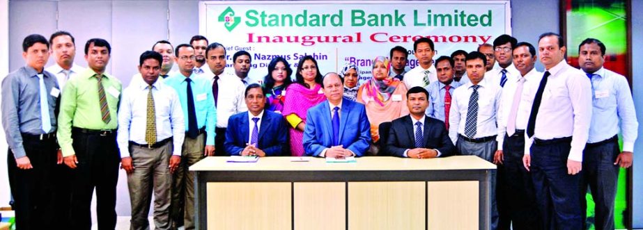 Quazi ASM Anisul Kabir, Deputy Managing Director of Standard Bank Limited inaugurates a three- day long course on "Branch Management" organized by the Training Institute of the bank. Among others Mohammad Zakaria, Principal and Mohammad Amzad Hossain