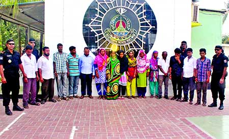 RAB-2 team arrested 16 members of Brokers' gang from in front of Pongu Hospital for allegedly cheating patients and sent to jail on various terms. This photo was taken from city's Sher-e-Banglanagar on Sunday.