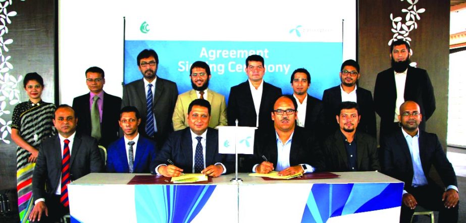 Tanjil Chowdhury, Managing Director of East Coast and Sajjad Alam, Head of Direct Sales of Grameenphone, sign an agreement for business solutions to avail state of the art and cost effective communication solutions of Grameenphone in the capital recently.