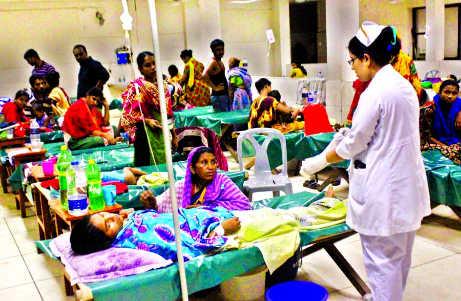 Number of child patients continue to rise at city's different hospitals, clinics due to sweltering heat. This photo was taken from ICDDR'B on Wednesday.