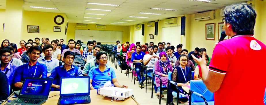 Robi organises an interactive session titled "Internet4U"" for the students of South East University (SEU) on Thursday in the city. A good number of students and faculty members joined in a discussion with the Robi officials on the rapid evolution of dig"