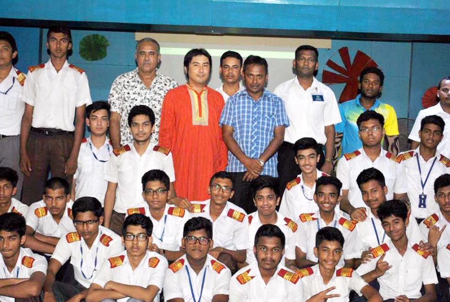 The participants of the week-long baseball training camp of RAJUK Uttara Model School and College with the teachers and officials of Bangladesh Baseball-Softball Association pose for a photo session at the College premises on Saturday.